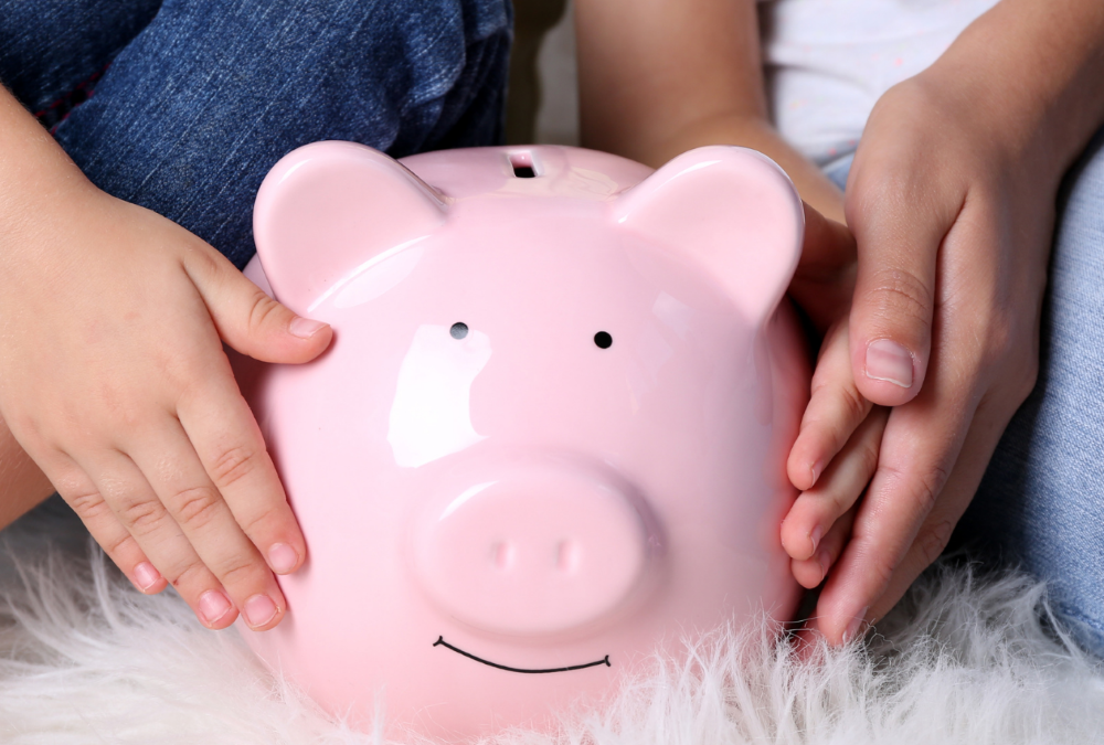 Taschengeld und Budget: Wie Kinder einen guten Umgang mit Geld lernen