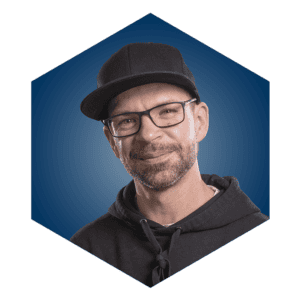 Patrick Hamacher - Der Versicherungsmakler mit Cap